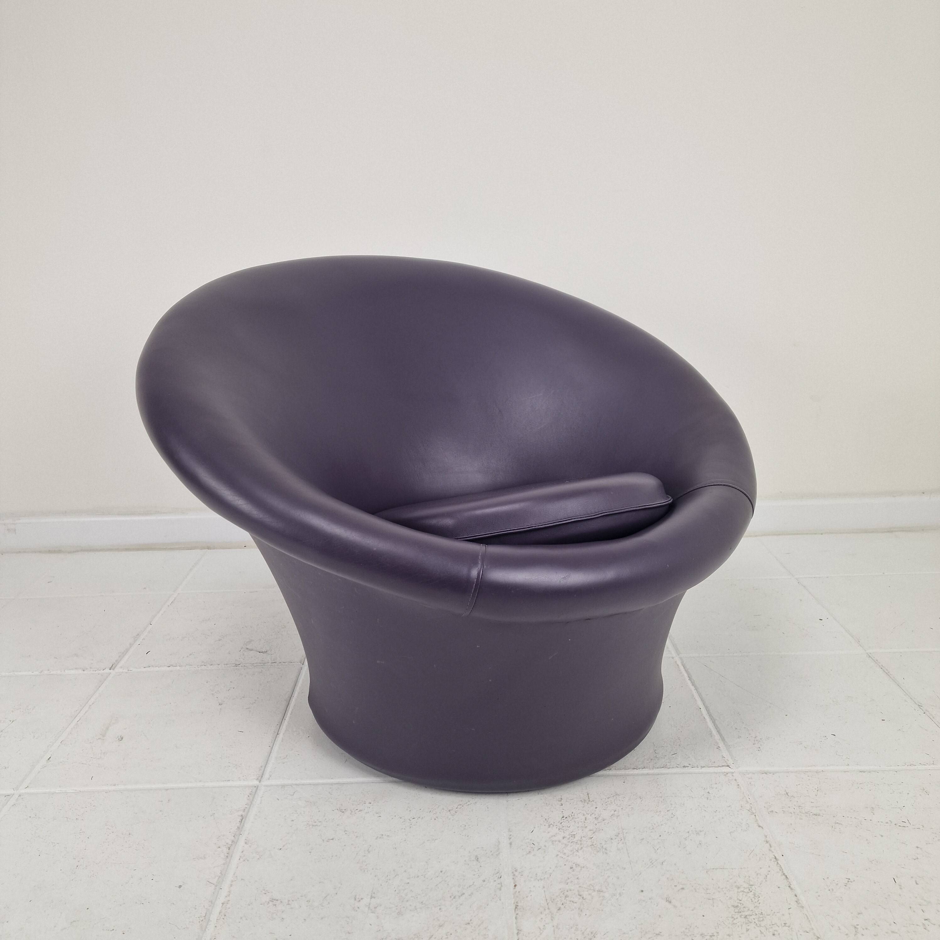 Iconic Pierre Paulin 'Mushroom' Chair (Model F560) for Artifort, 1960's