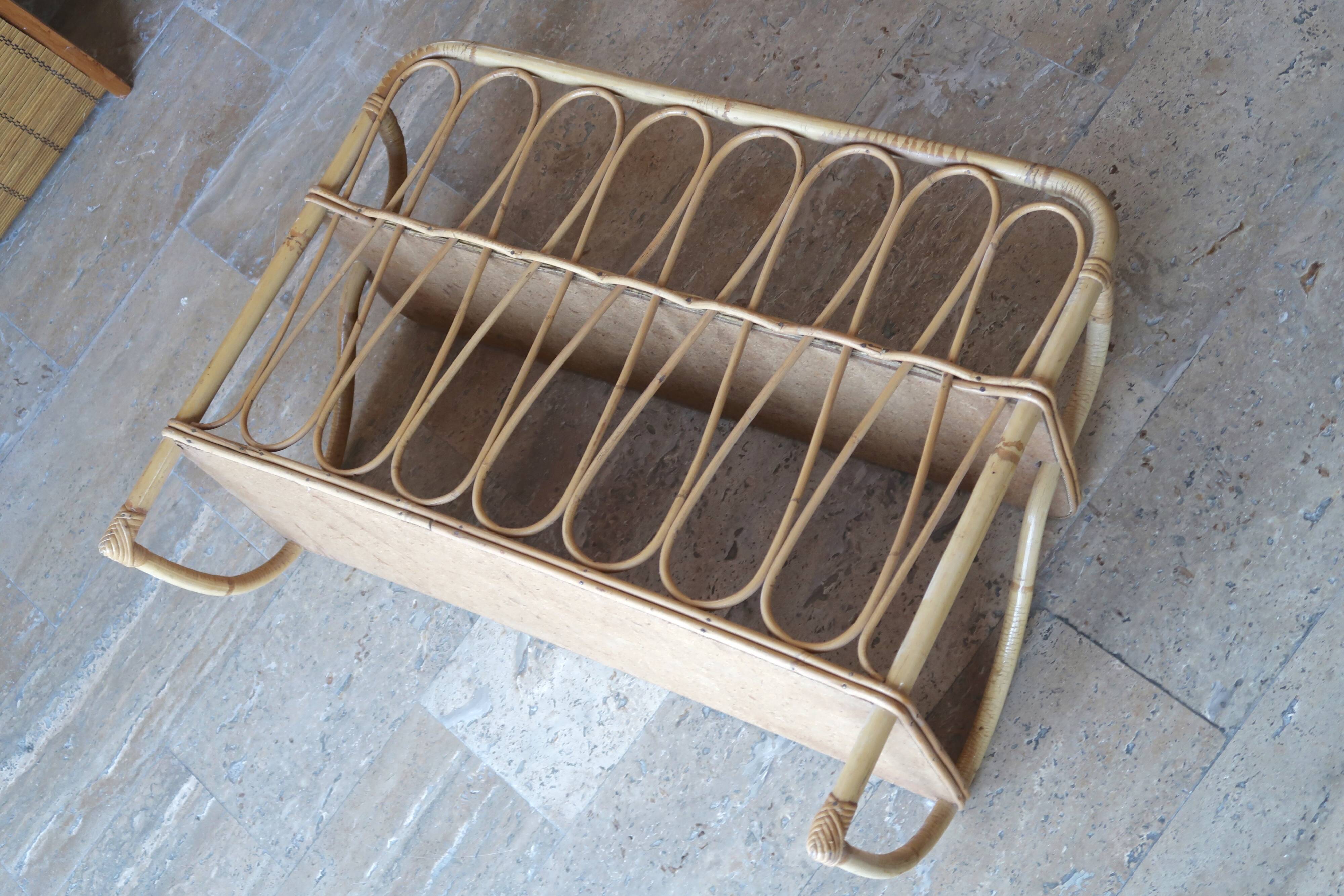 Wall shelf in rattan and bamboo, 70s