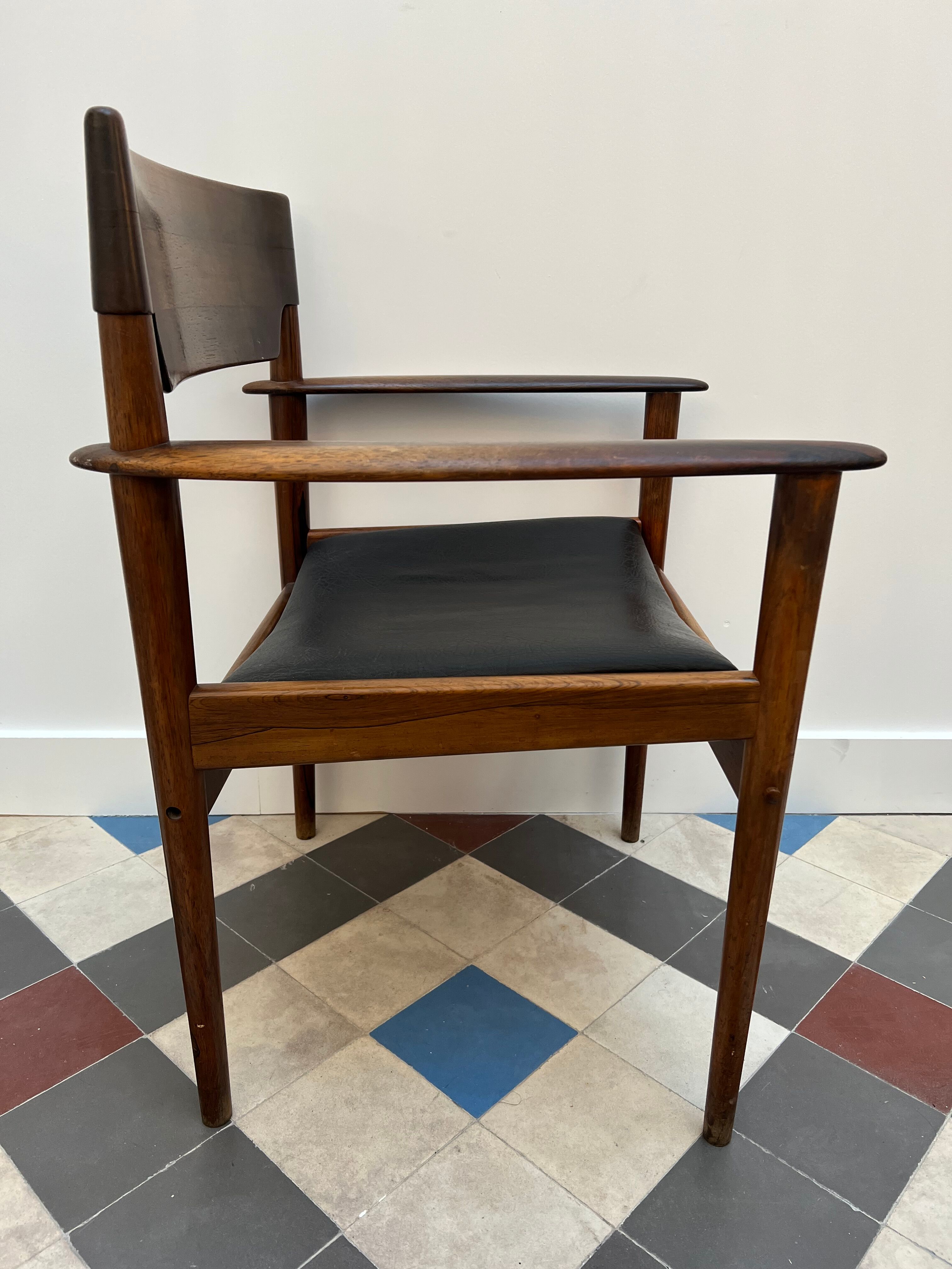 Danish armchair in rosewood Grete Jalk