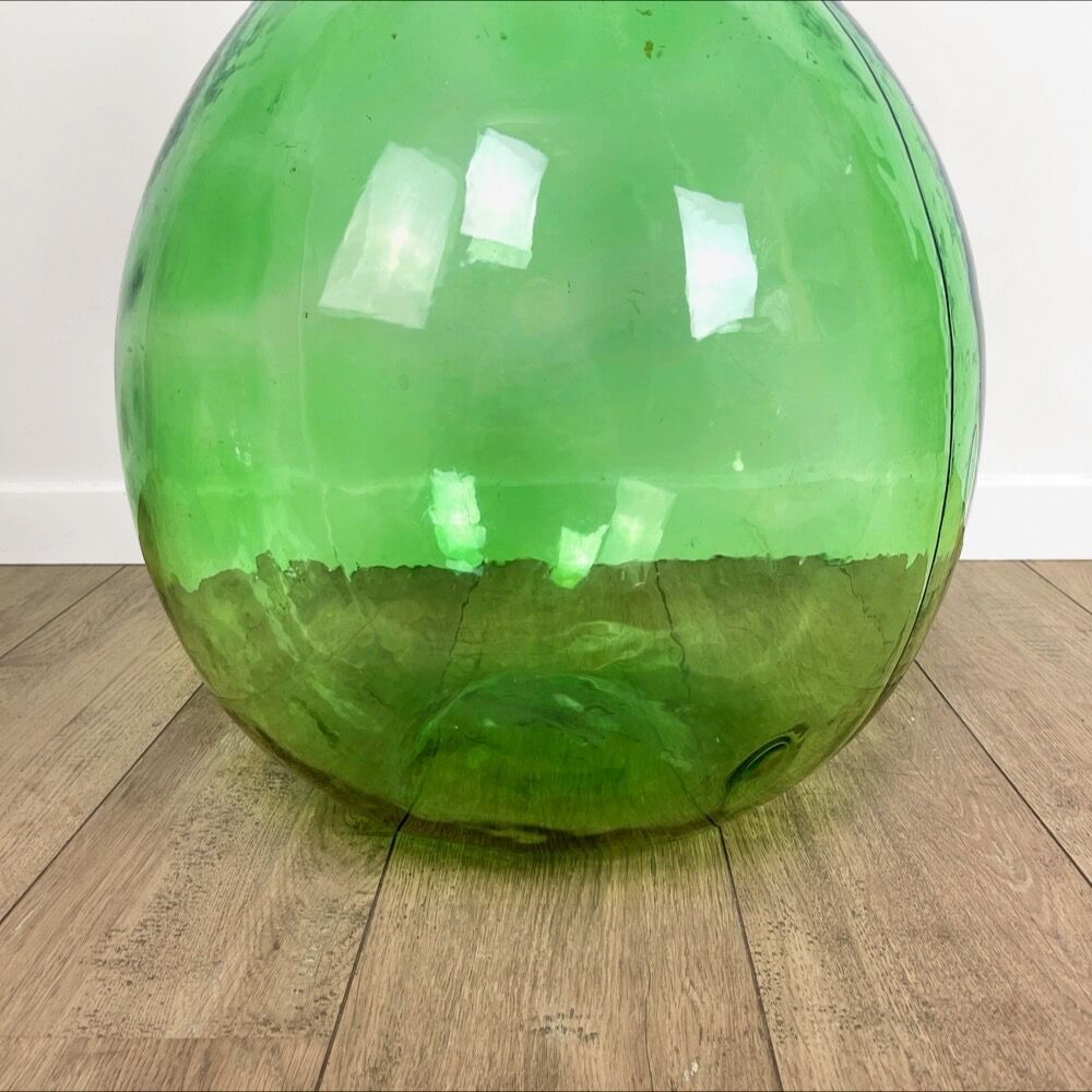 Demijohn in molded glass 50 l