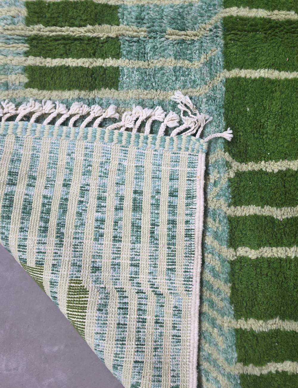Tapis Vert Contemporain - 304 x 258 cm