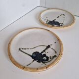 Set of 2 pottery plates from La Colombe, Vallauris