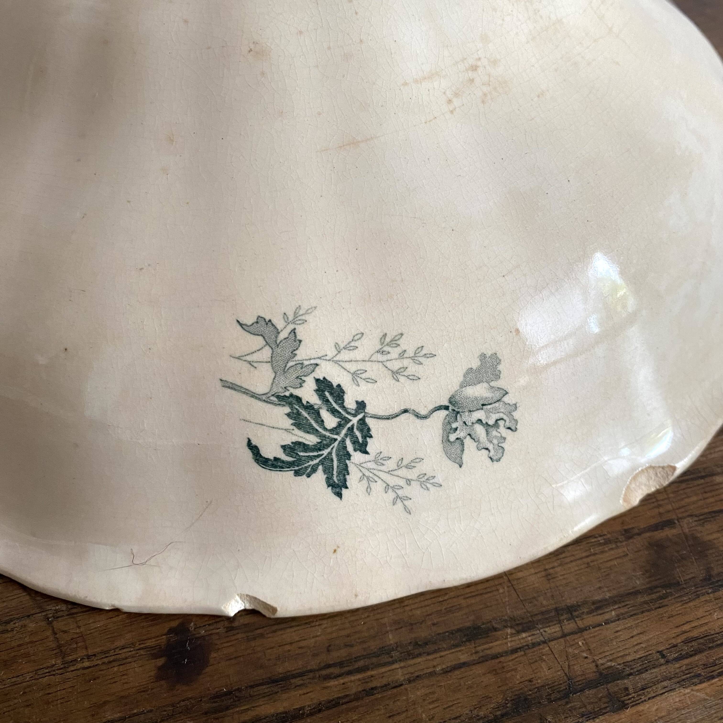 Old iron earth salad bowl, poppy model