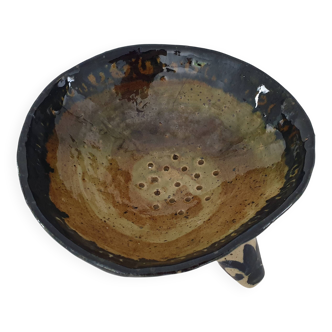 Ceramic strainer colander Signed René Nicole