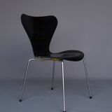 Arne Jacobsen Series 7 Chairs by Fritz Hansen. 1960s