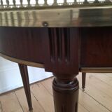 Louis XVI-style hot water table