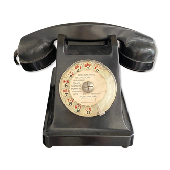 Bakelite telephone