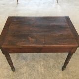 Wallet farm table