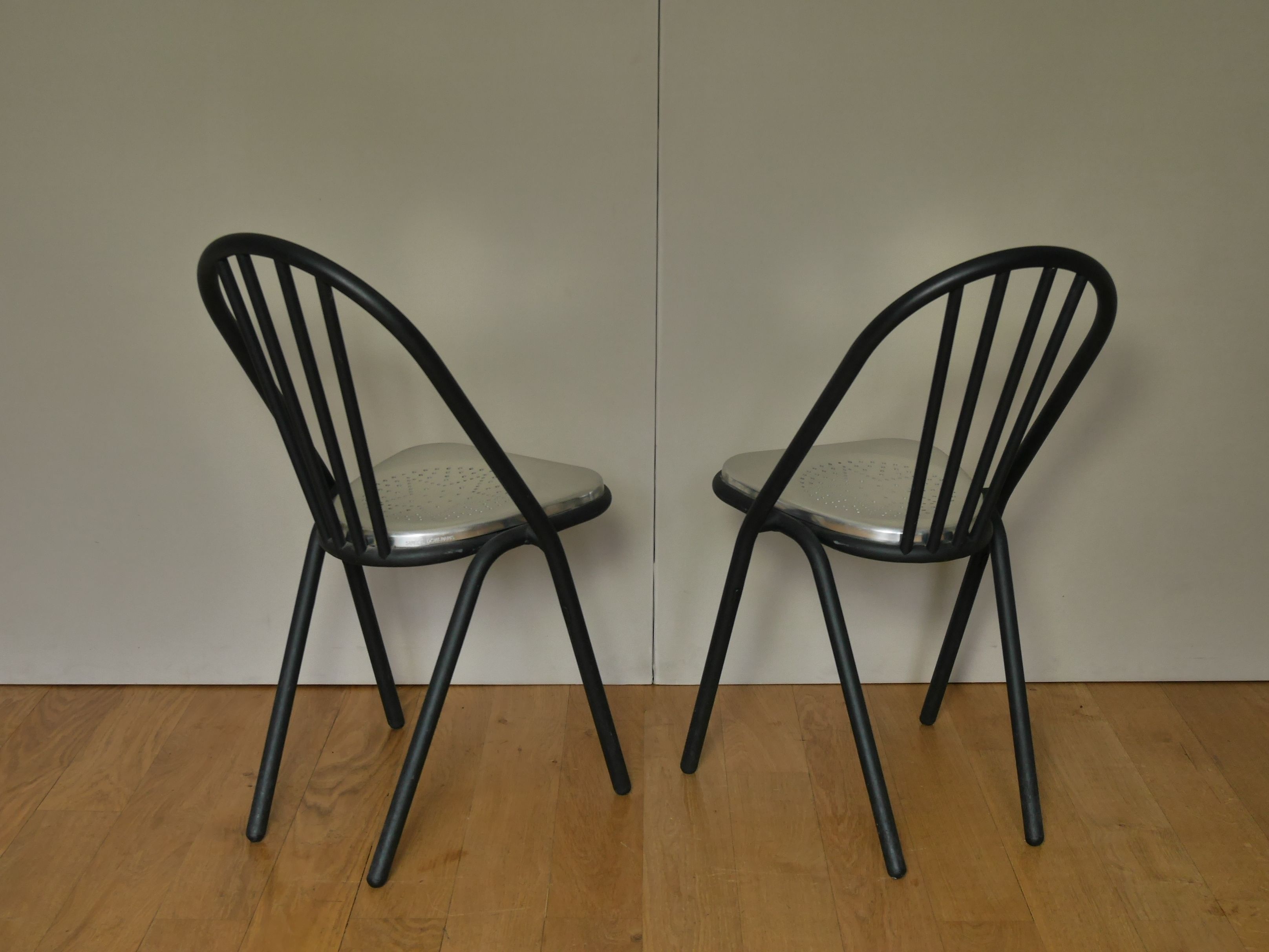 Pair of chairs Surpil of Henri porch edition DCW