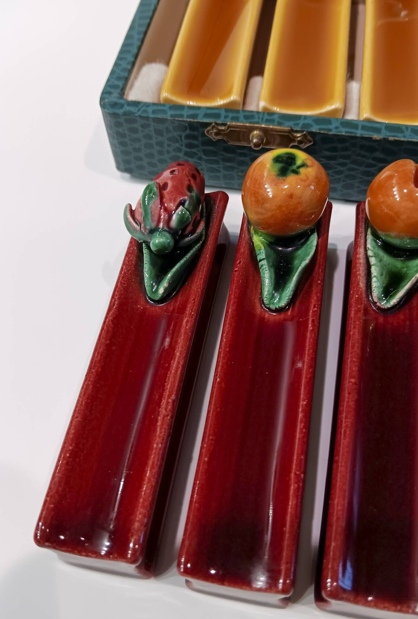24 vintage Majolica Vallauris ceramic knife holders.