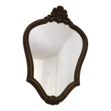Gilded wooden mirror with shell decoration