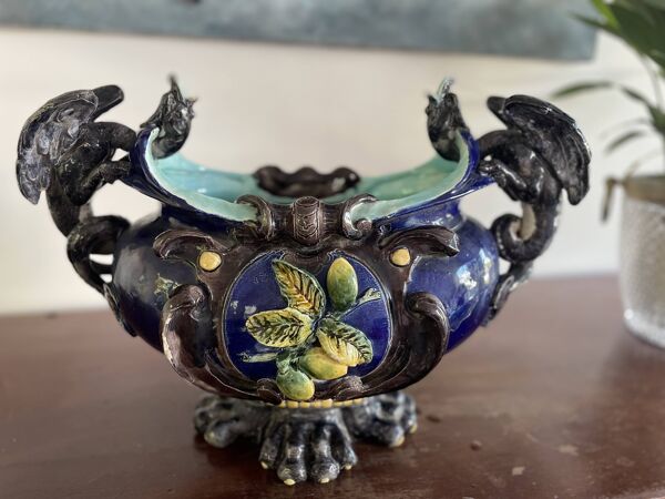 Grande jardinière / cache-pot ancien en céramique émaillée – décor d’oiseau