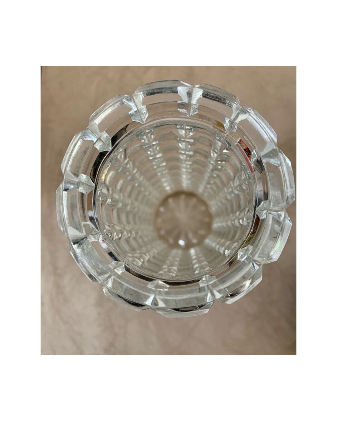 Vase cristal ou verre taillé