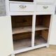 Buffet blanc vintage