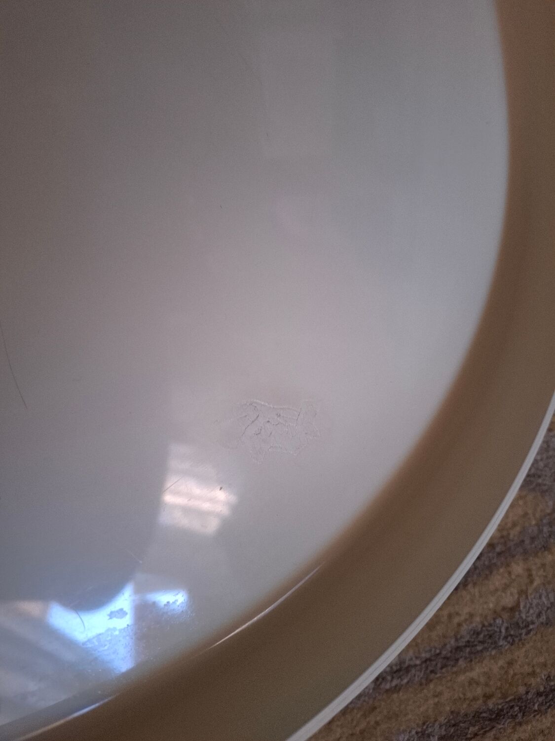 Vintage 70's Guzzini table top (56 cm)