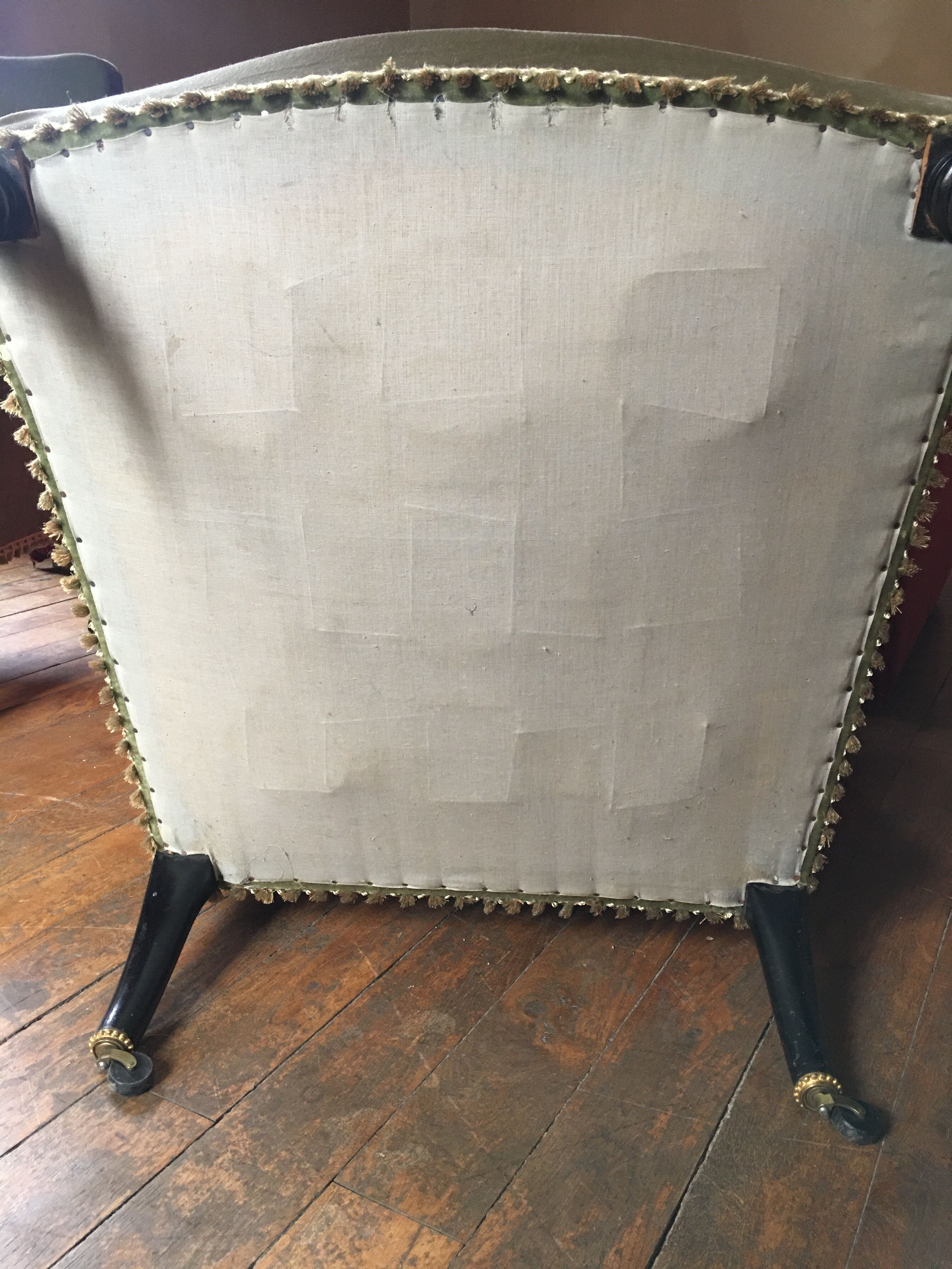Napoleon III in velvet footrest