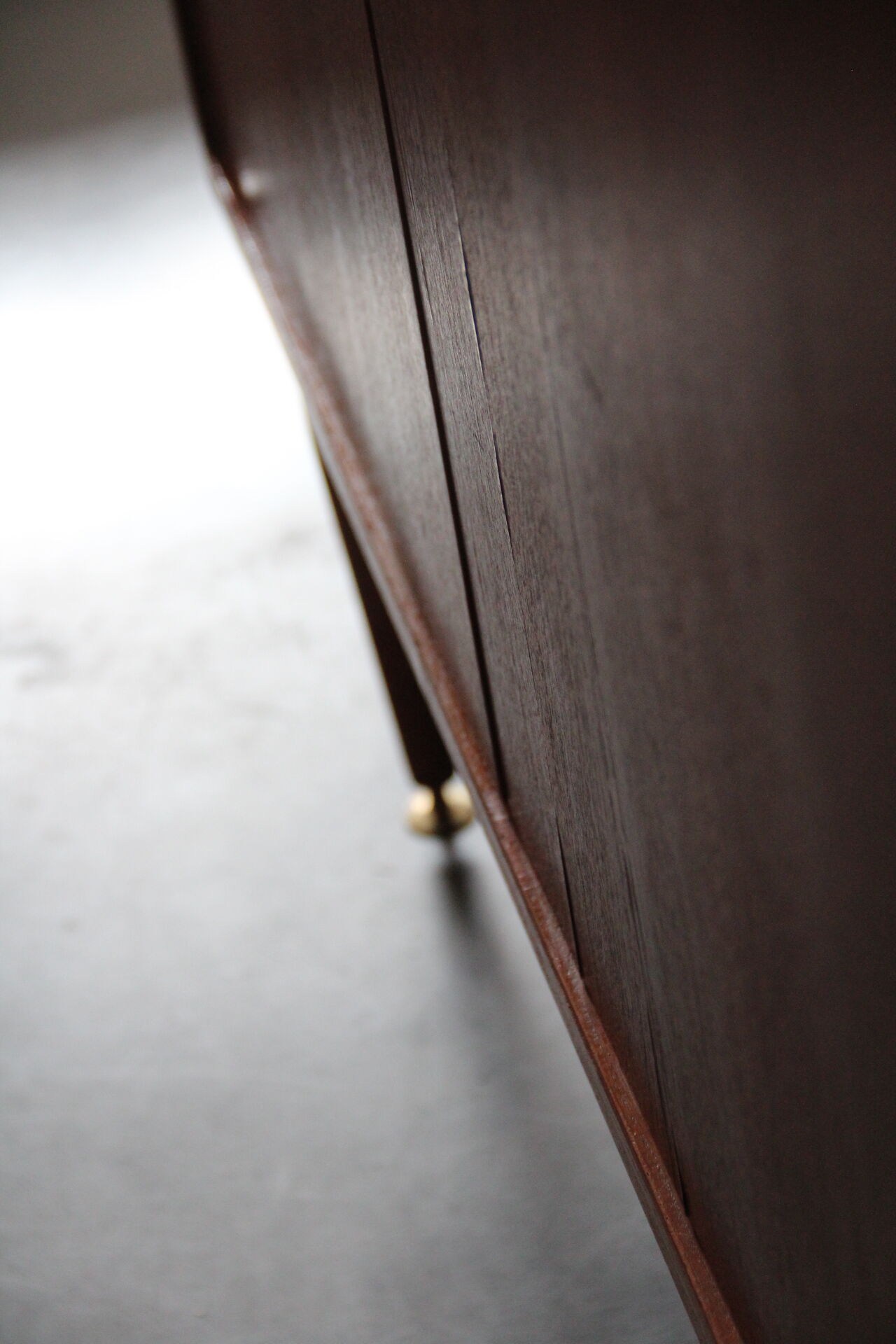 Large teak buffet thread