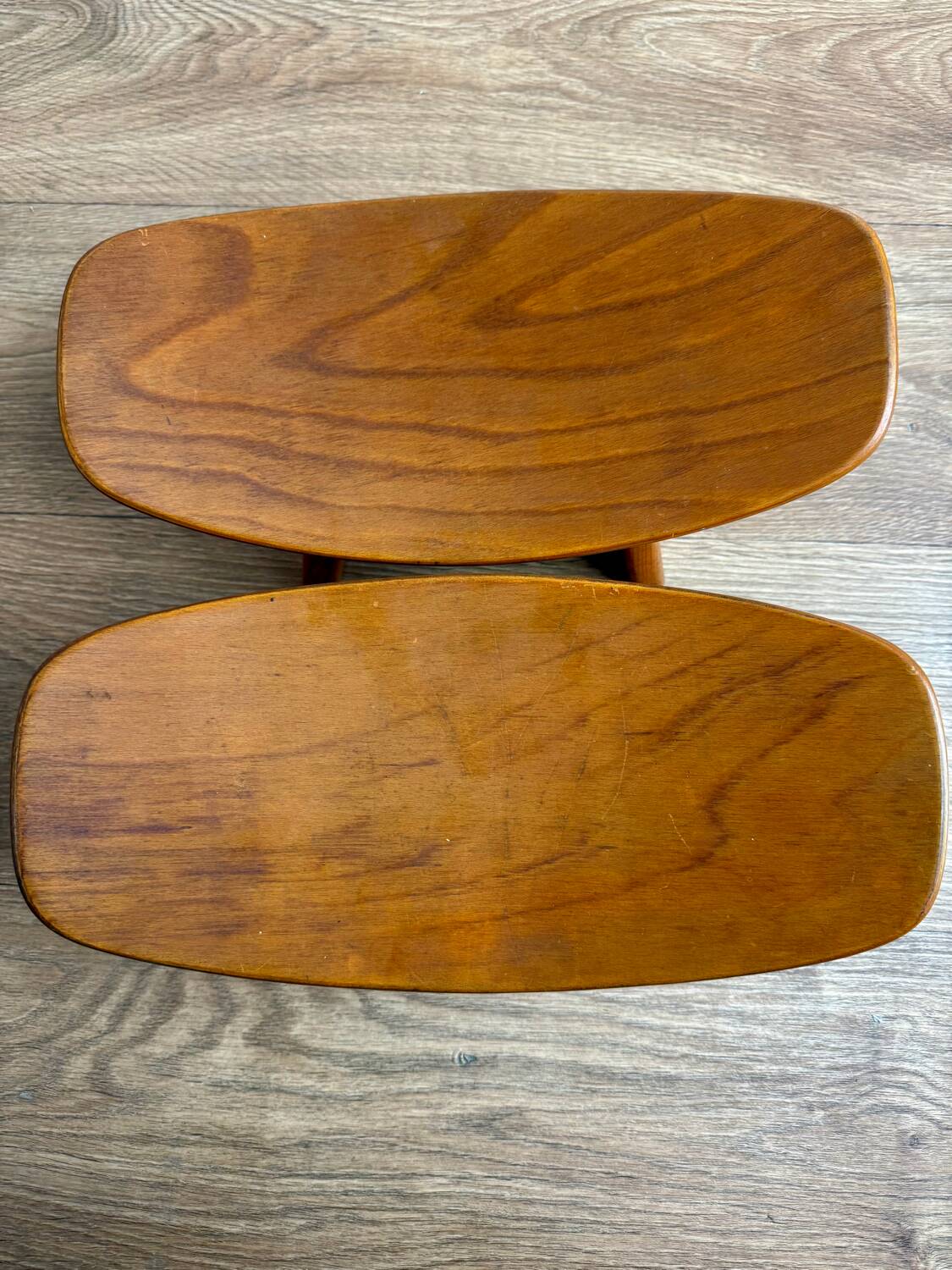 Yoga stools - mediation - Alain Gaubert -