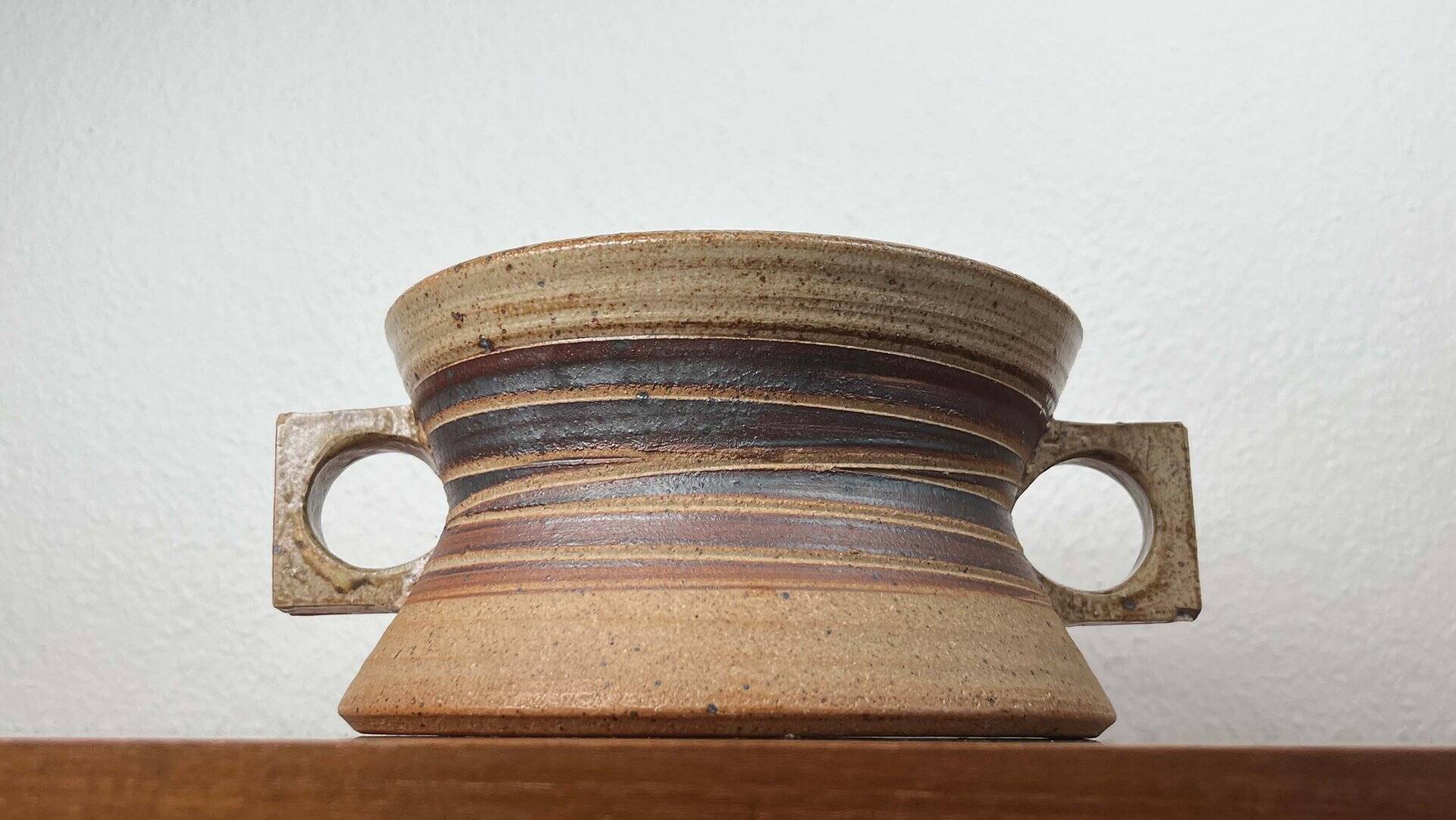 Mid-Century Modern Danish Studio Pottery Bowl by Tue Poulsen for Tue Keramik, 1960s