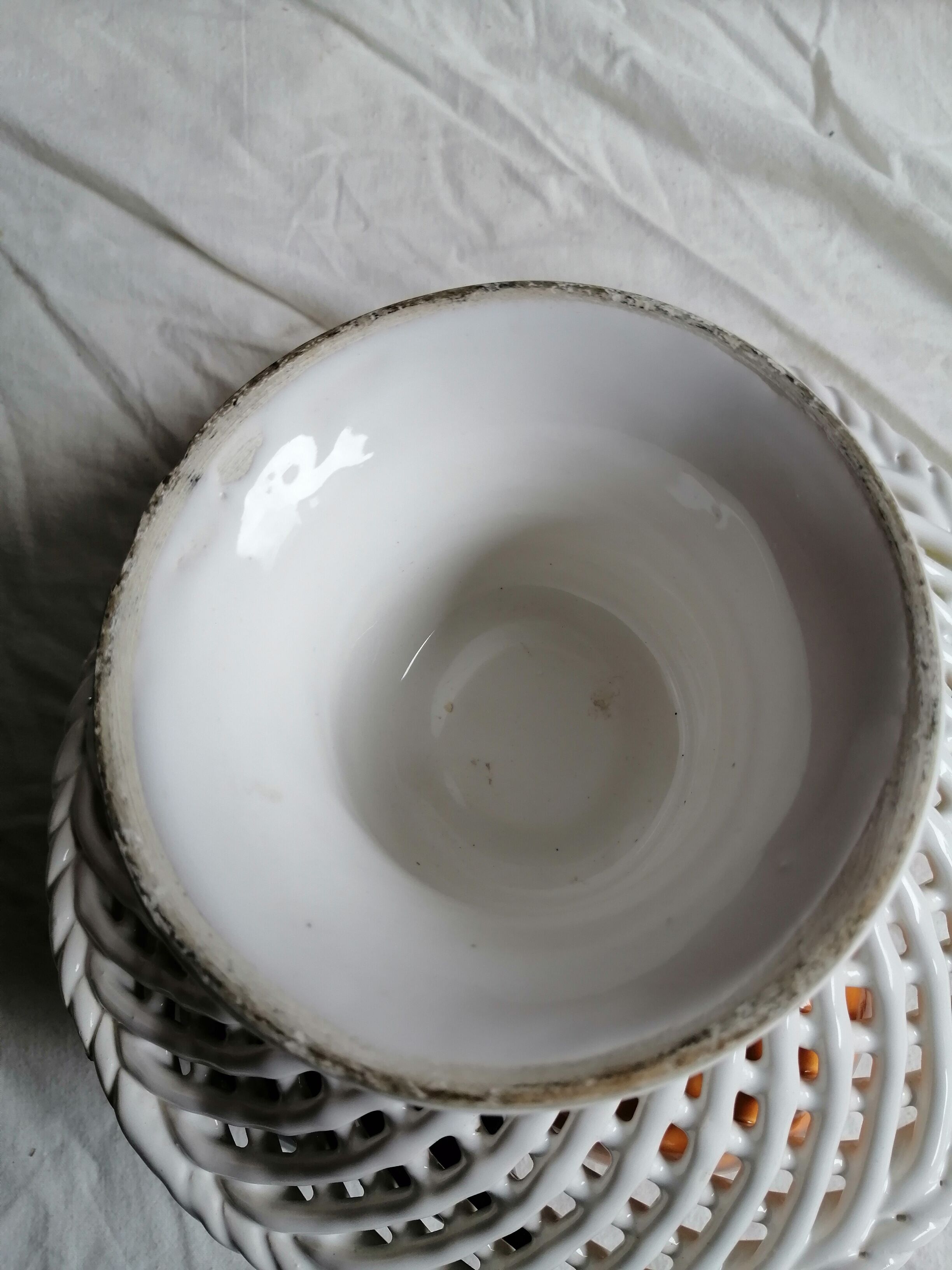 Ceramic deco fruit cup