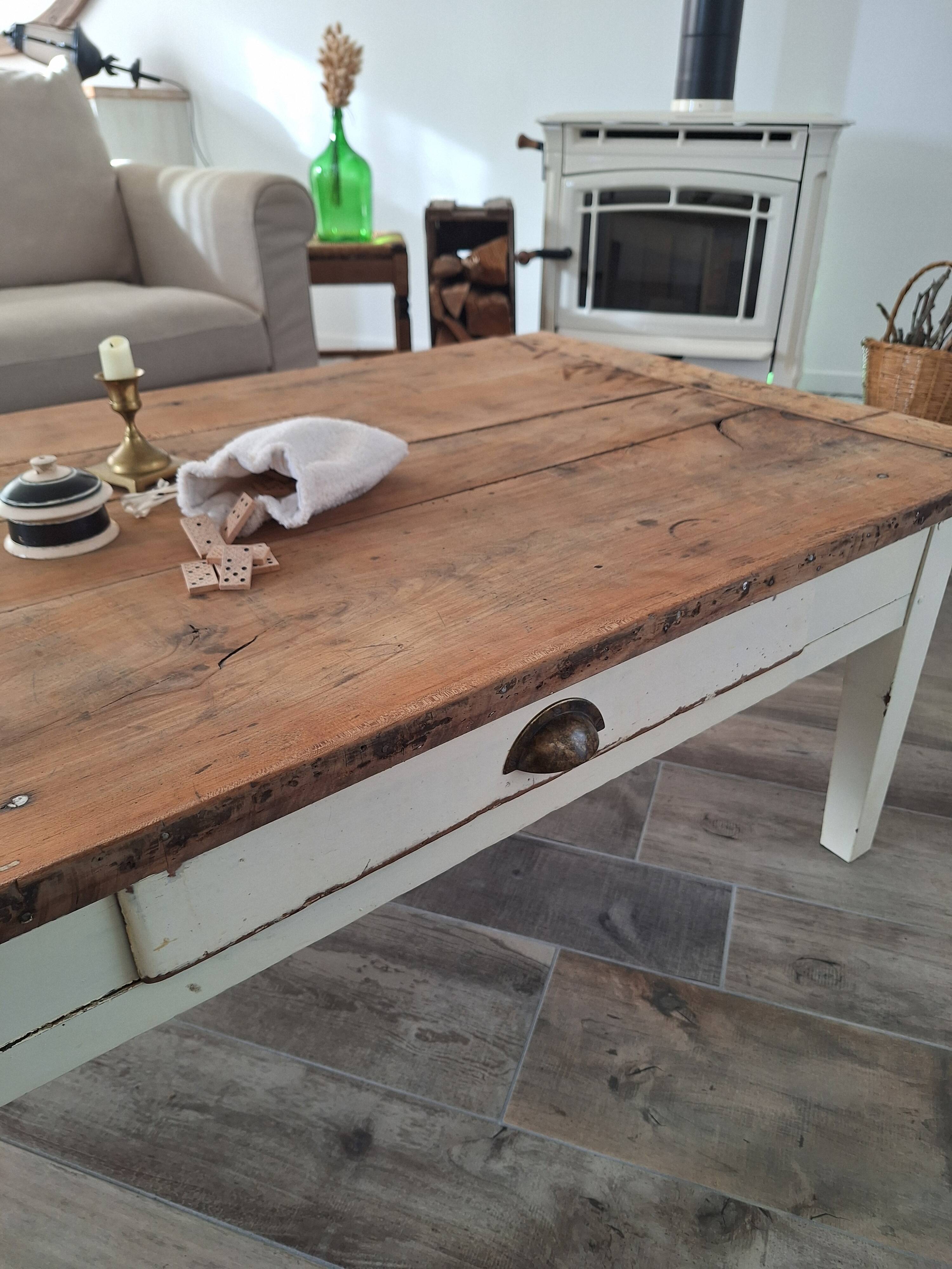 Country farmhouse coffee table