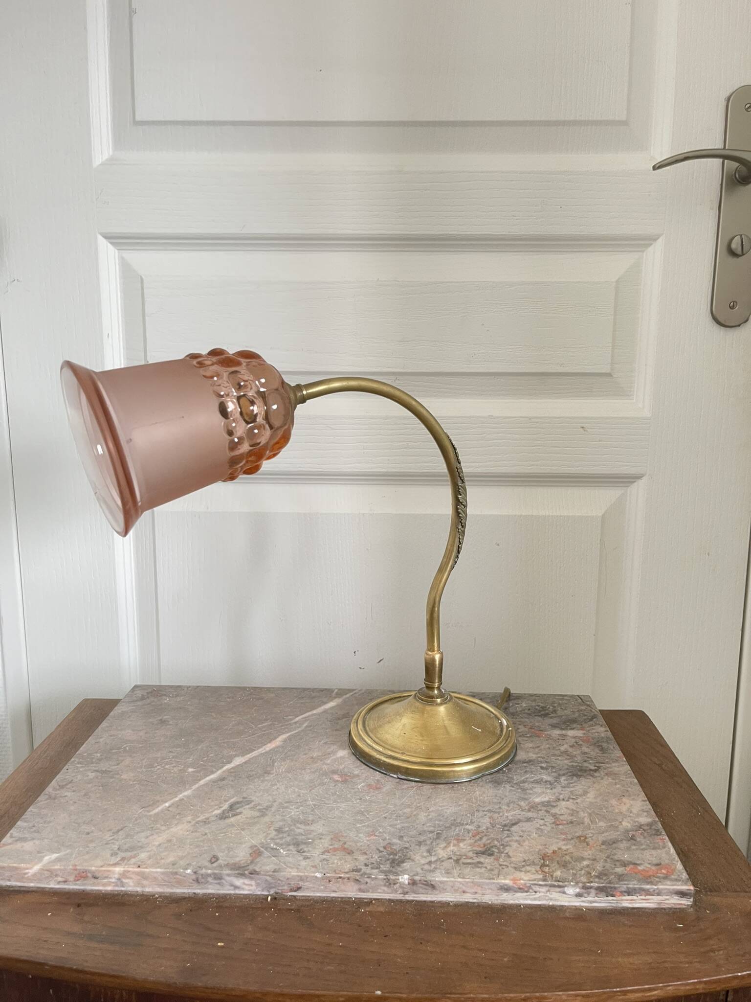 Antique Art Deco Swan Neck Table Lamp with Pink Glass Shade, France, 30cm