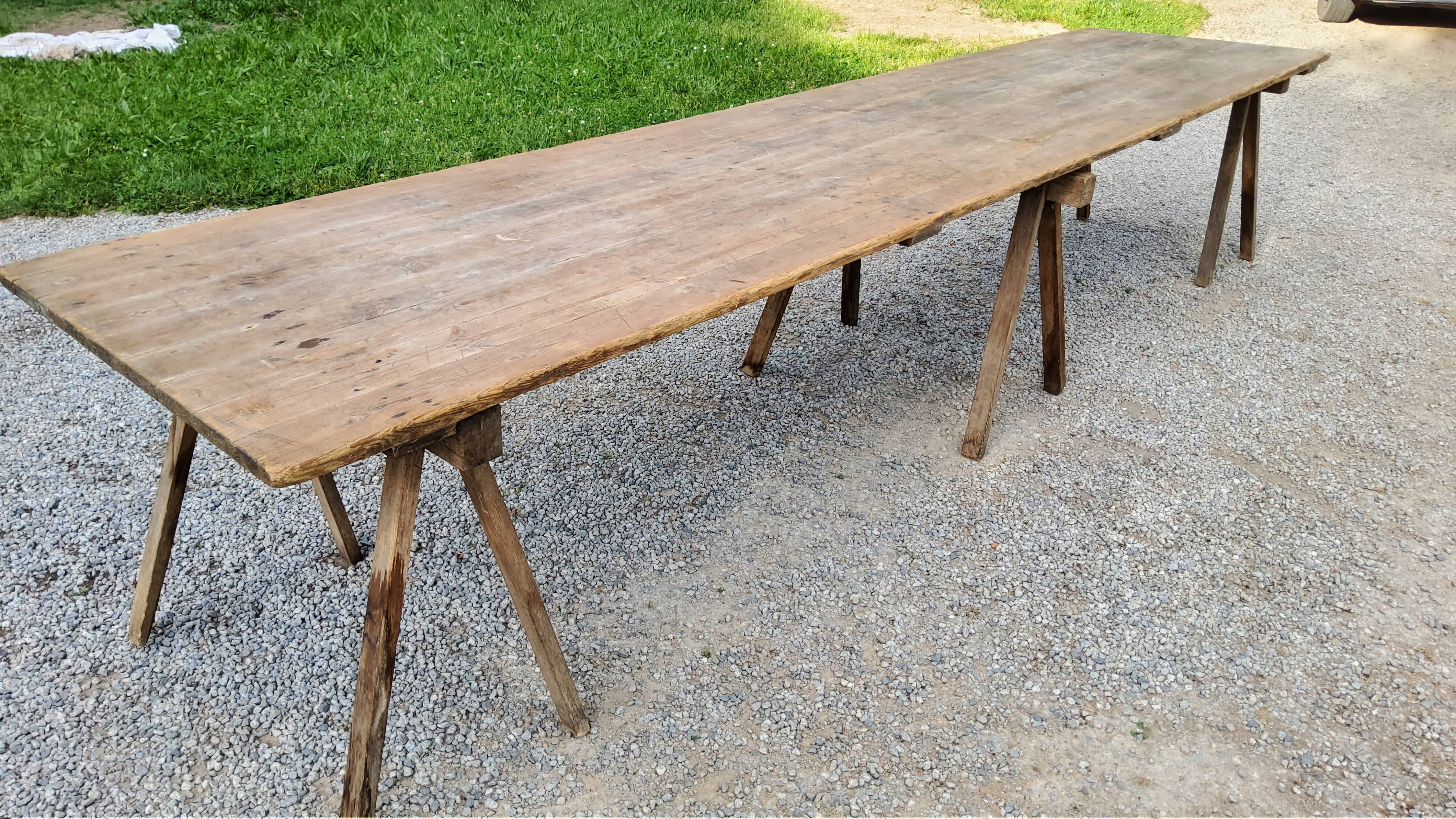 Thresher table