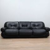 3-Seater black leather Sapporo sofa by Mobil Girgi 1970s