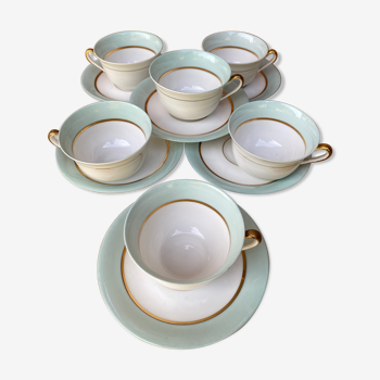 Set de 6 tasses  à café et sous tasses en porcelaine fine de limoge.