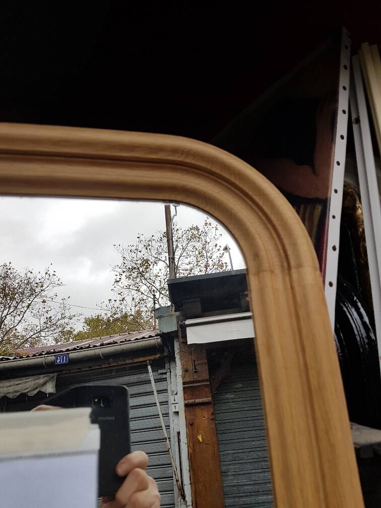 Miroir en chene clair de style louis-philippe