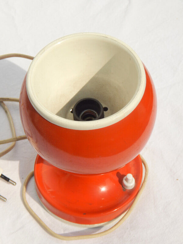 Orange metal lamp to lay space age of 60/70