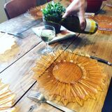 Lot of 12 sunflower plates - 1970