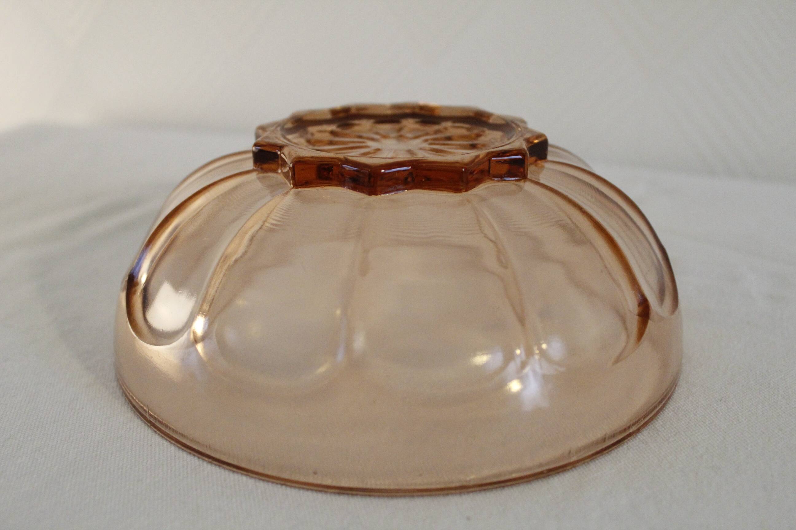 Small vintage pink salad bowl