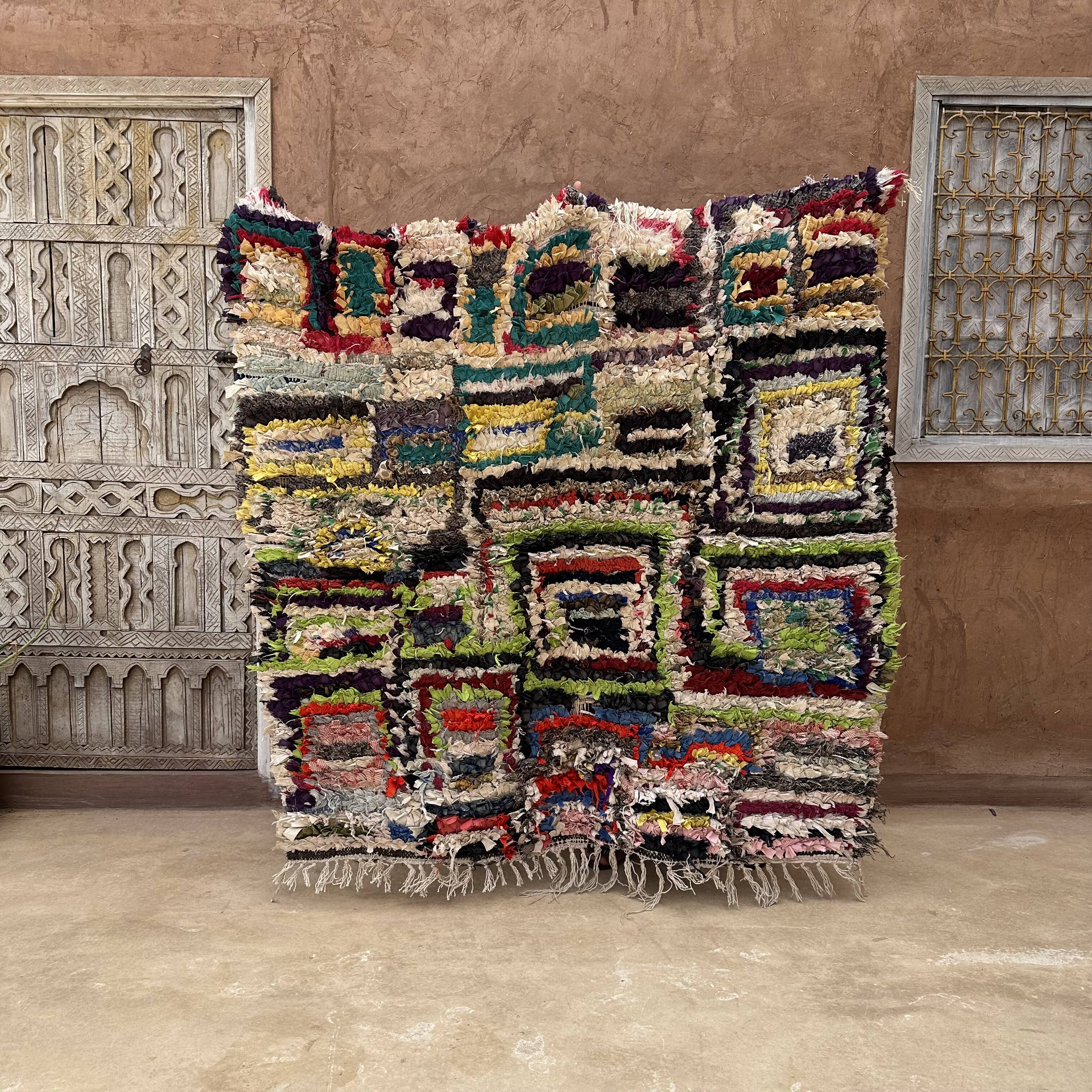 Colorful Boucherouite Berber rug - 153 x 157 cm