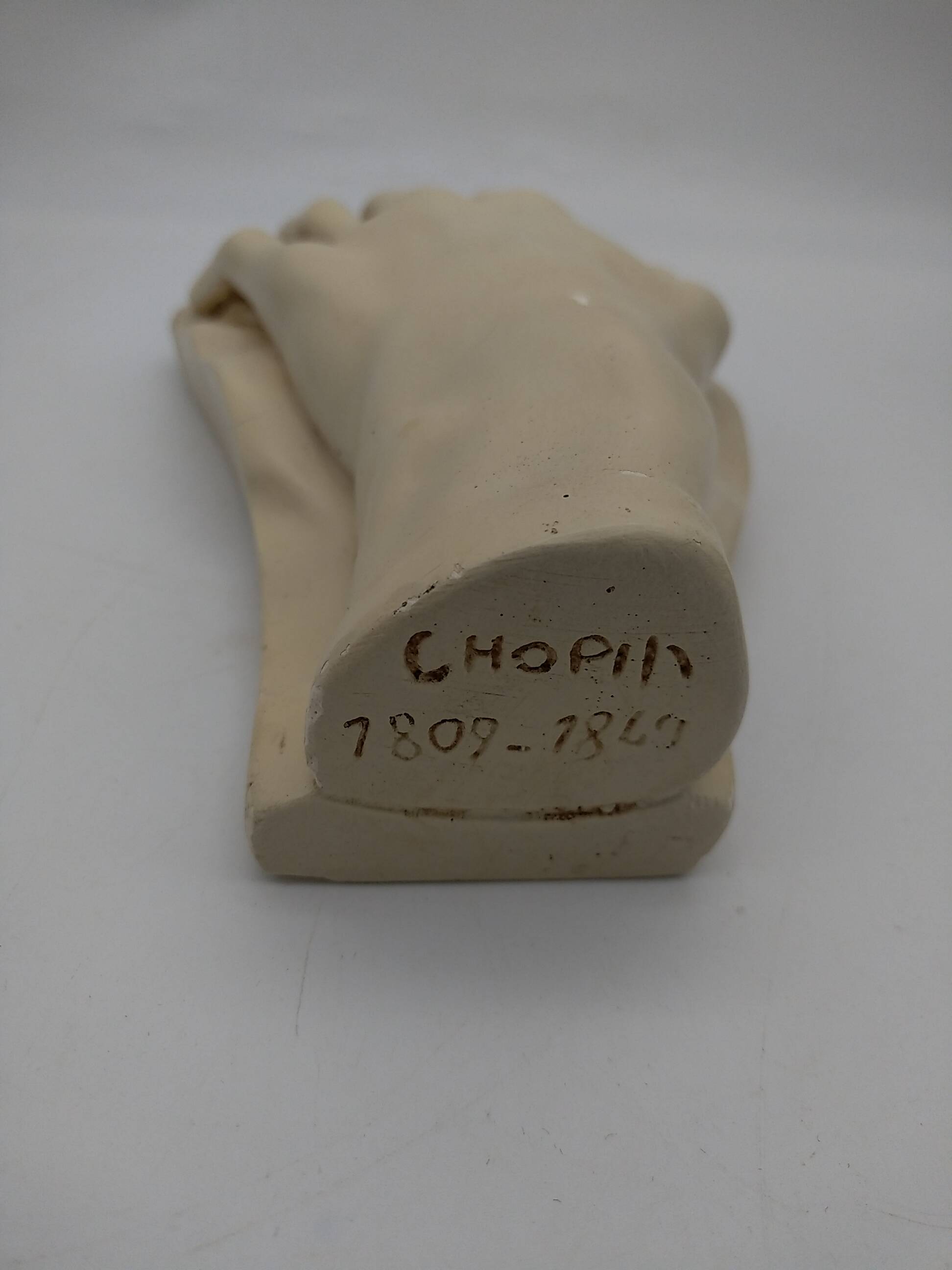 Plaster hand of Frédéric Chopin.