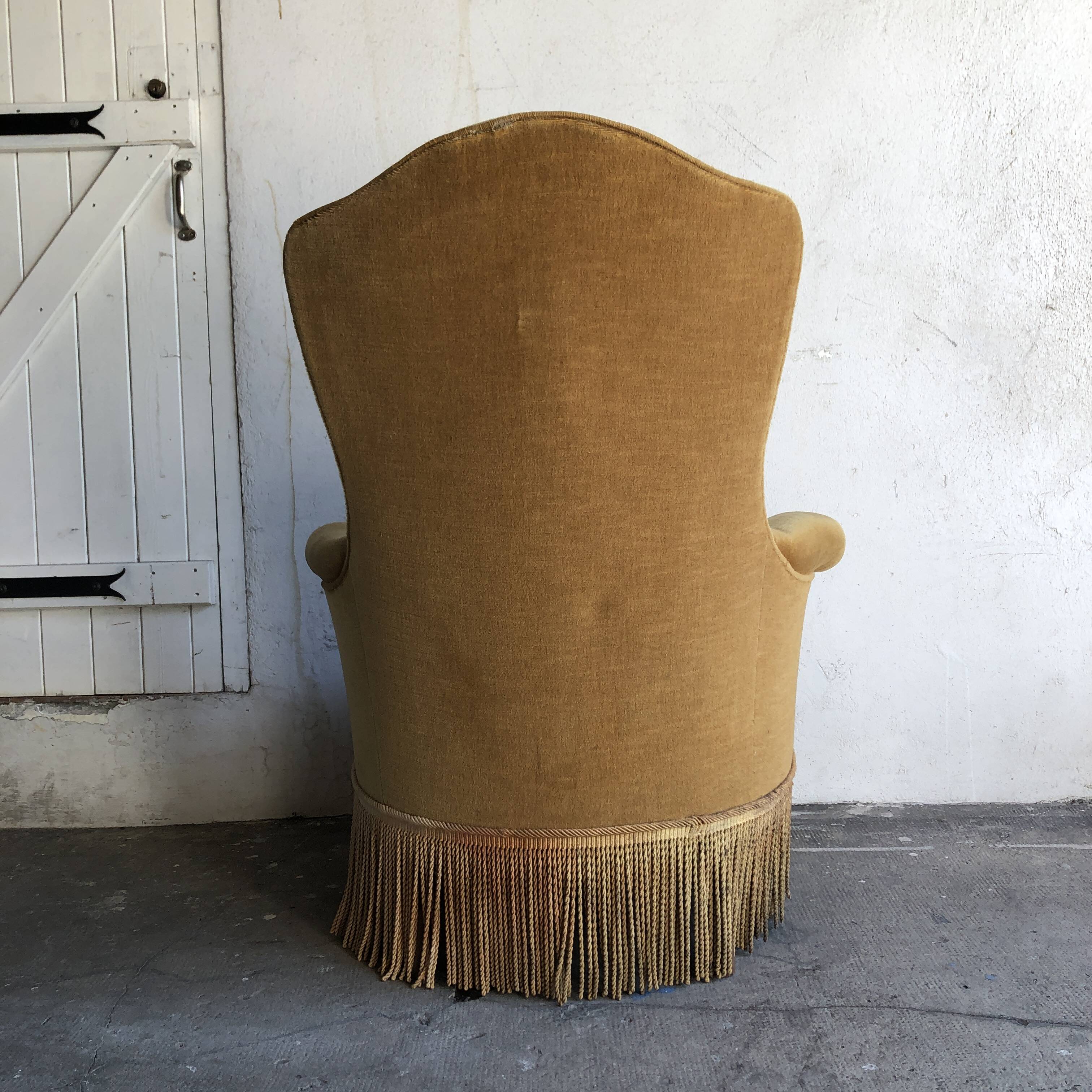 Toad chair