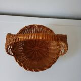 Woven wicker basket