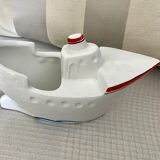 Empty boat pocket