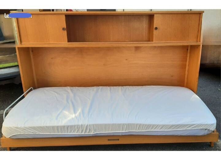 Single cosy bed