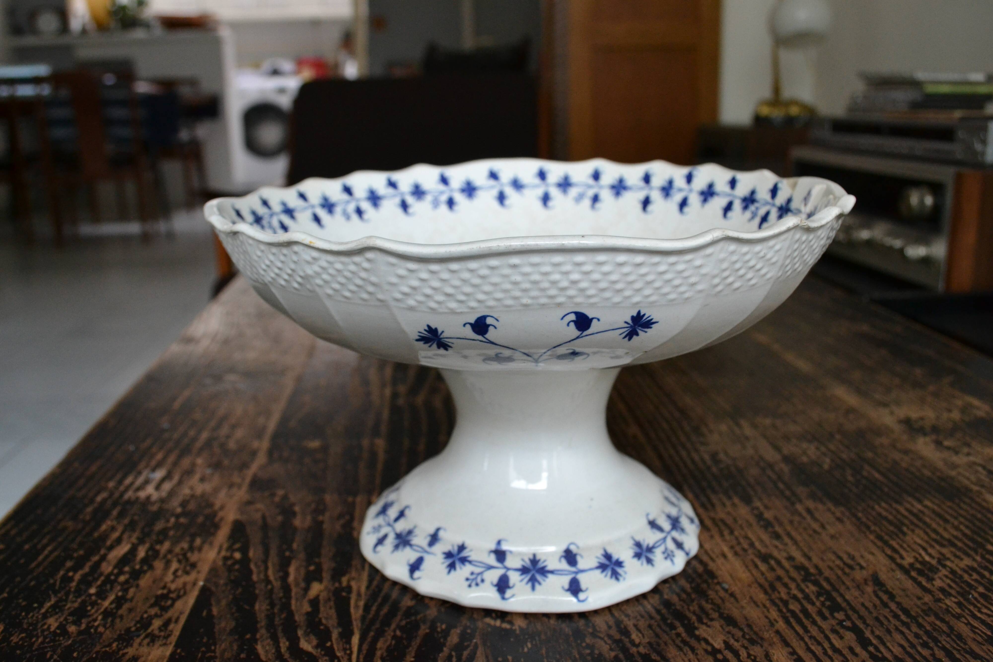 Compotier faience Saint-Amand Nord Barbeau iron earth late nineteenth early twentieth