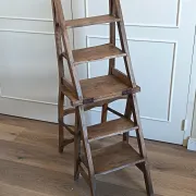 Folding step stool with 6 steps