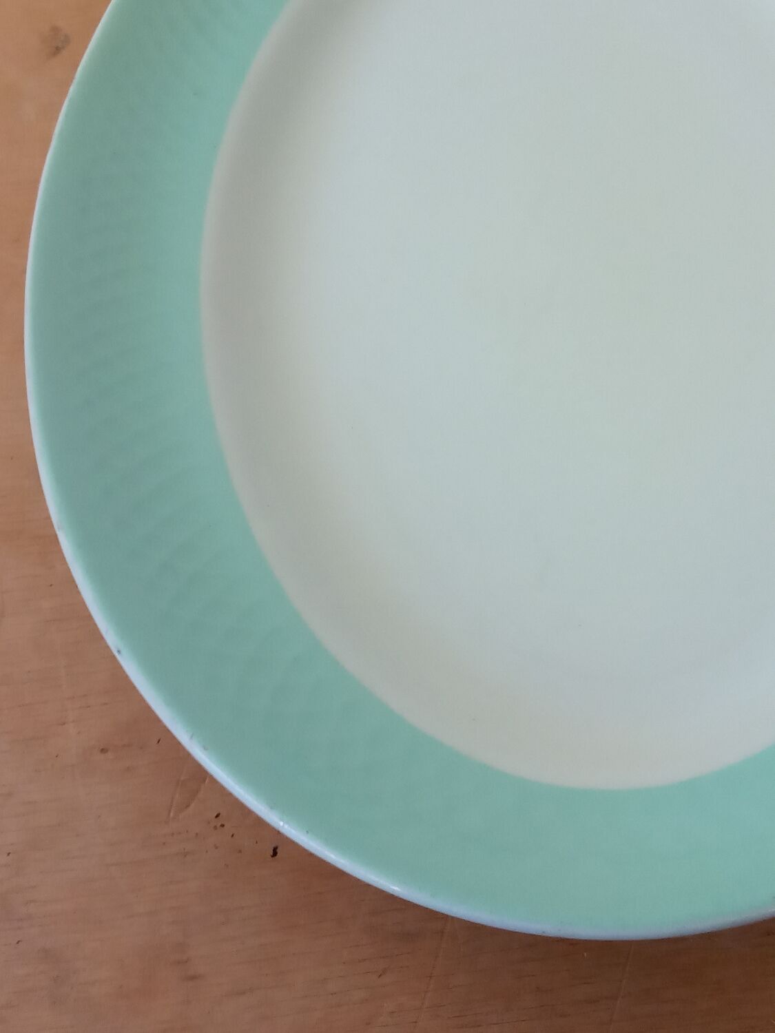 Moulin des Loups serving dish