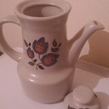 Saint Amand sandstone tea pot