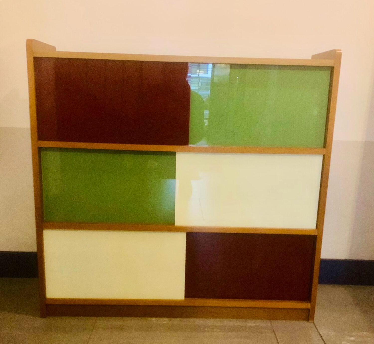 Oscar Library by Didier Rozaffy