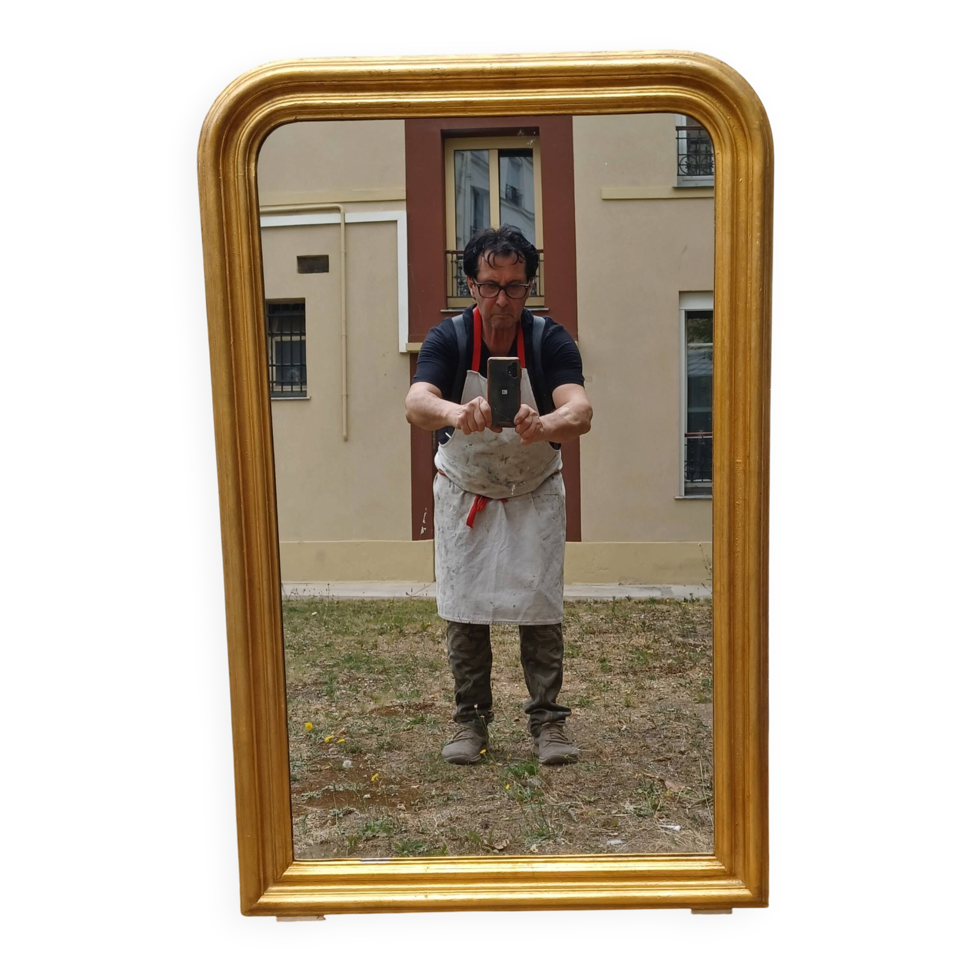 Antique louis-philippe gilt wood mirror from the 19th century. 102 cm x 65 cm