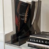 Bibliotheque design en plexiglass, Les Invisibles Marais International 70'S