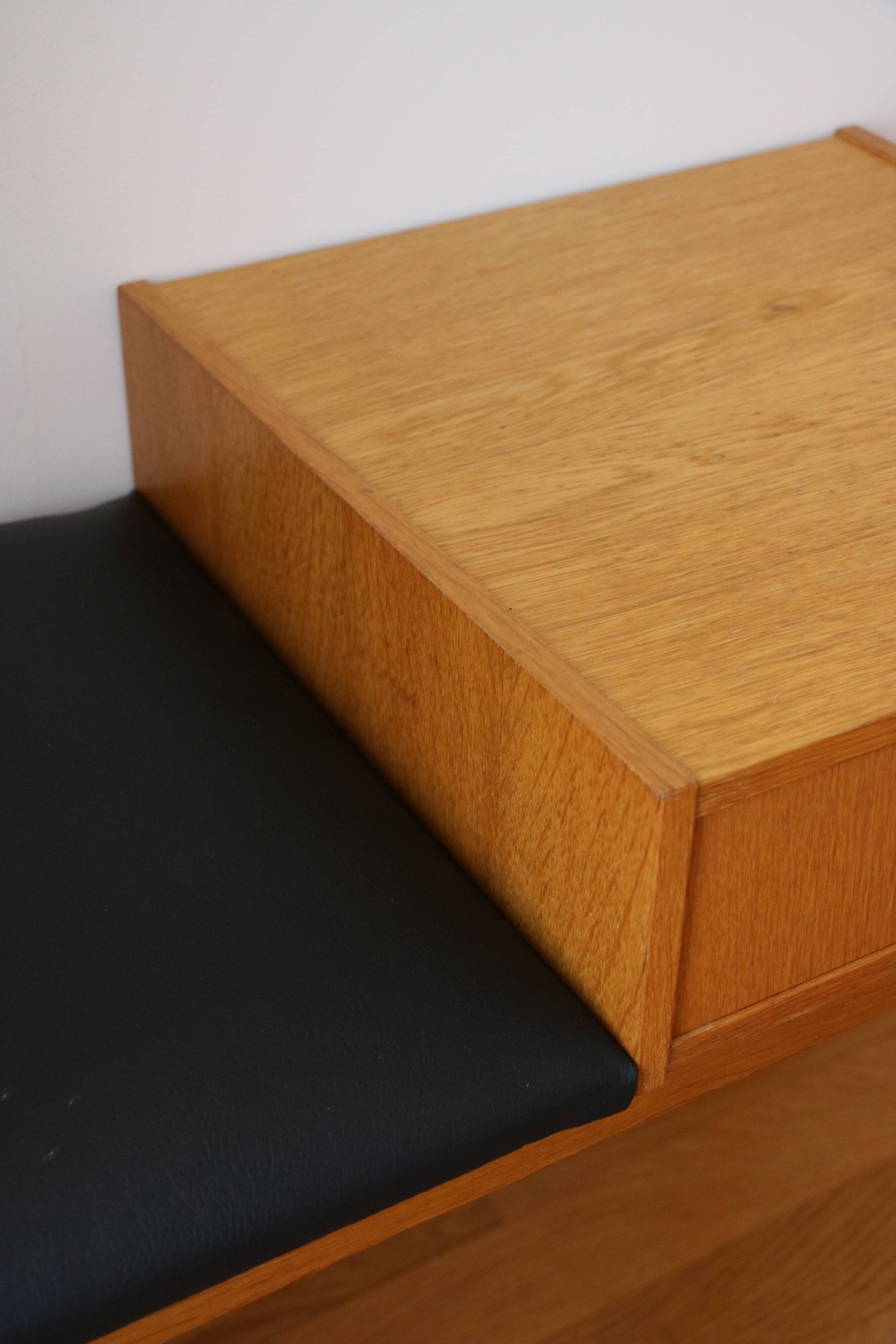 Banc d'entrée, banc téléphone modulable scandinave, 1960