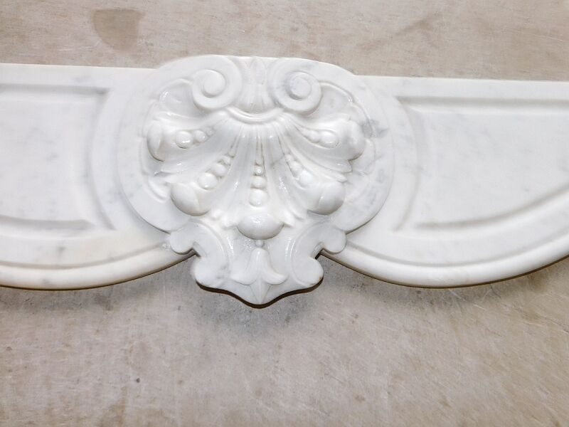 Carrara marble pathee façade element