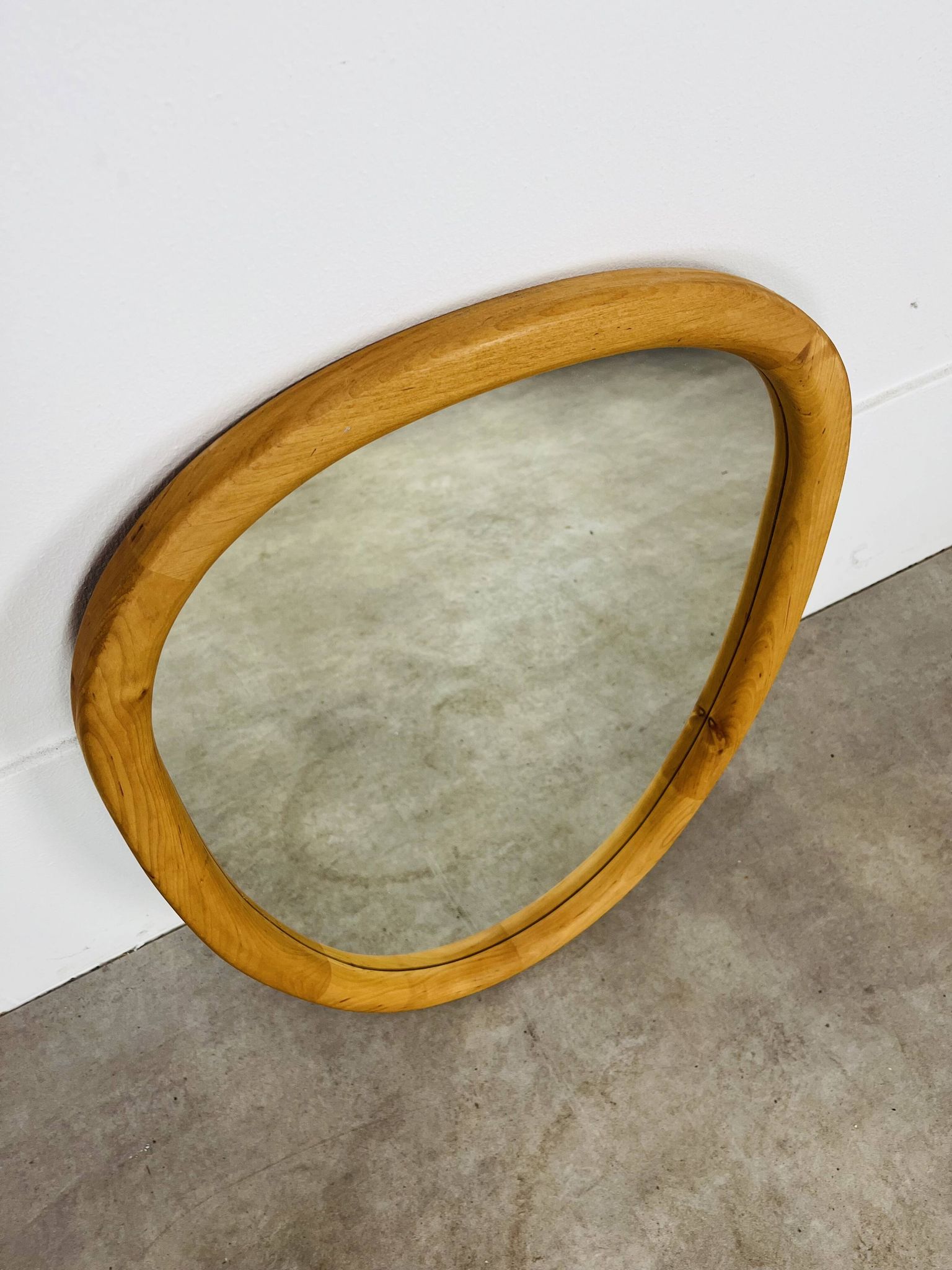 Scandinavian style wooden rim rearview mirror