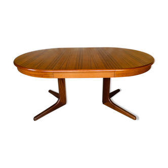 Extendable Scandinavian style dining table with double elongations by Maison Ducau, Circa 1970